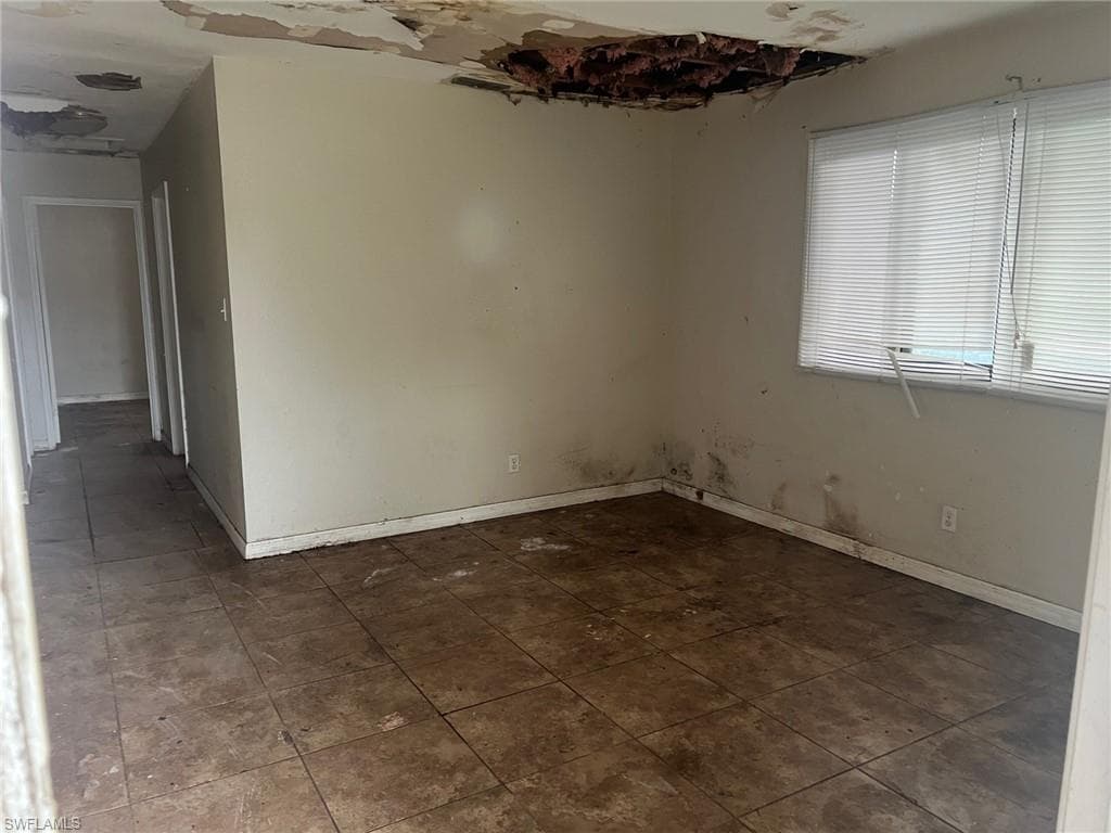 4421 Leila AVE, TAMPA FL 33616-12