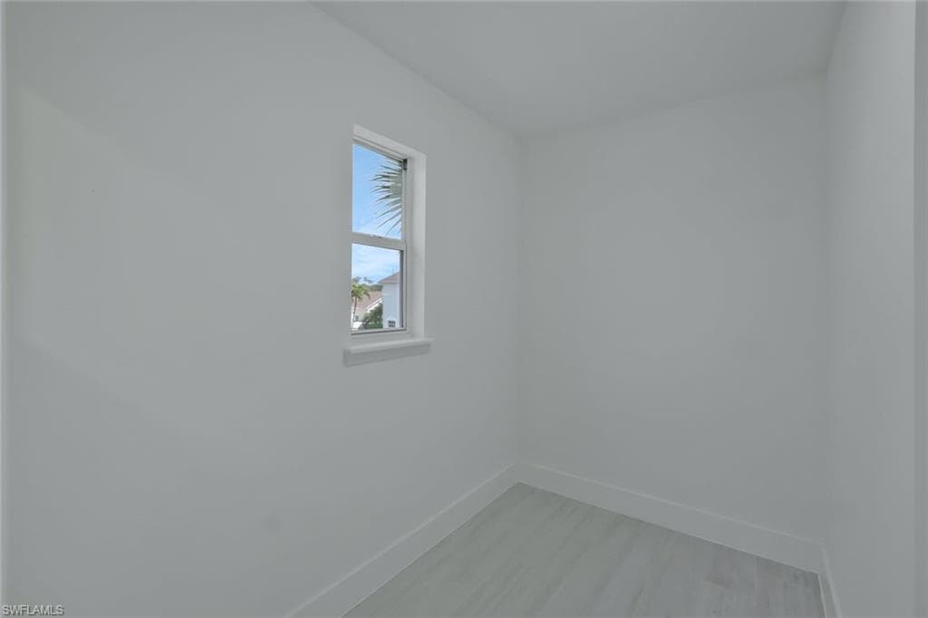 8413 Hollow Brook CIR, NAPLES FL 34119-16