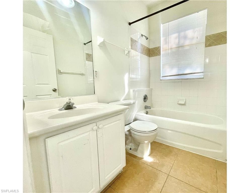 589 Genevieve DR, LEHIGH ACRES FL 33936-8