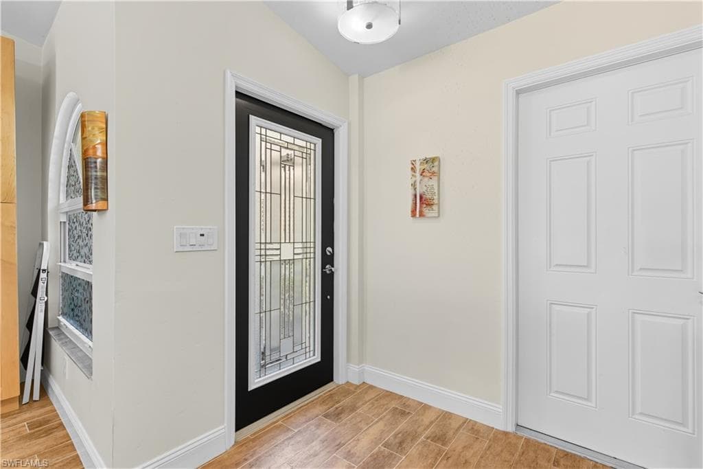 2266 Stacil CIR # 3, NAPLES FL 34109-1