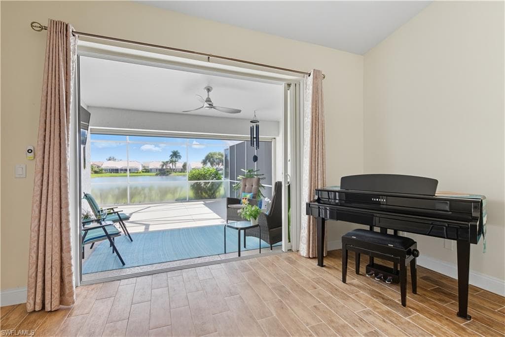 2266 Stacil CIR # 3, NAPLES FL 34109-19