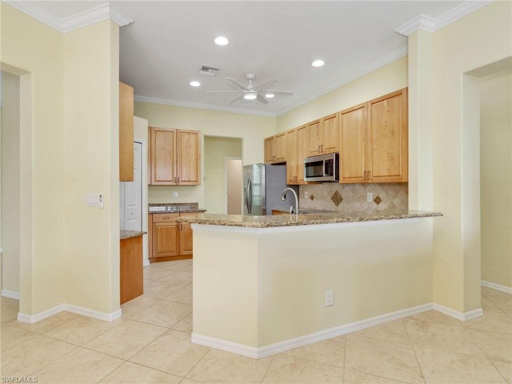 3274 Sturgeon Bay CT, NAPLES FL 34120-21