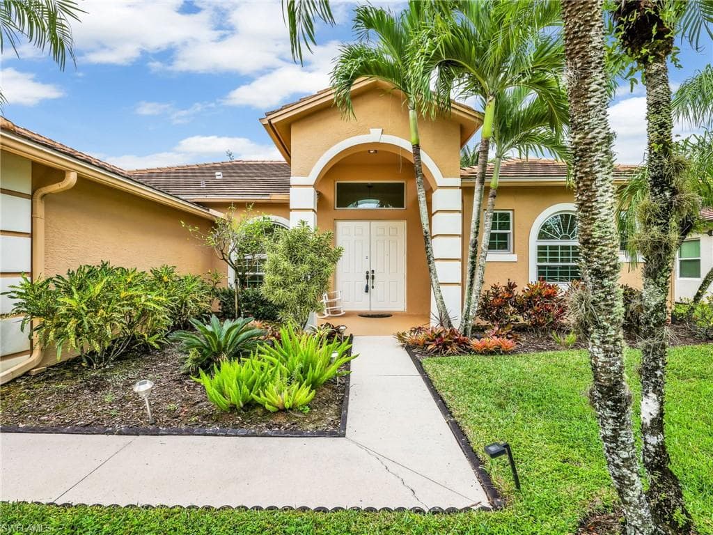 3274 Sturgeon Bay CT, NAPLES FL 34120-4