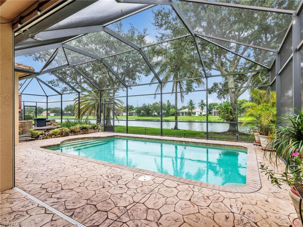 3274 Sturgeon Bay CT, NAPLES FL 34120-8