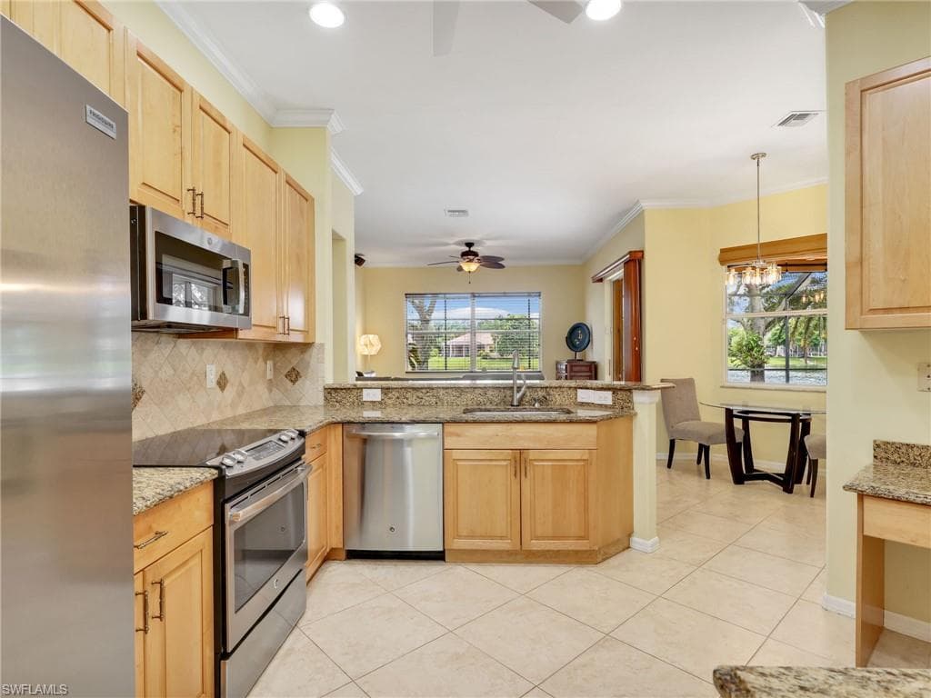 3274 Sturgeon Bay CT, NAPLES FL 34120-23
