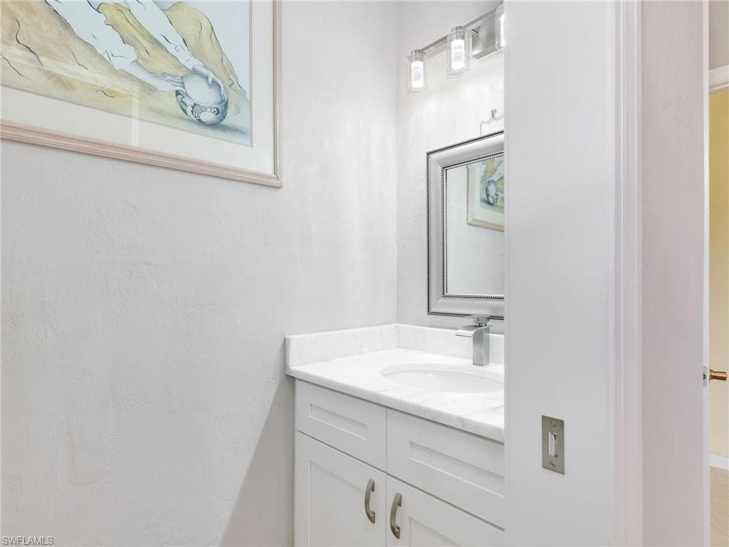 3274 Sturgeon Bay CT, NAPLES FL 34120-39