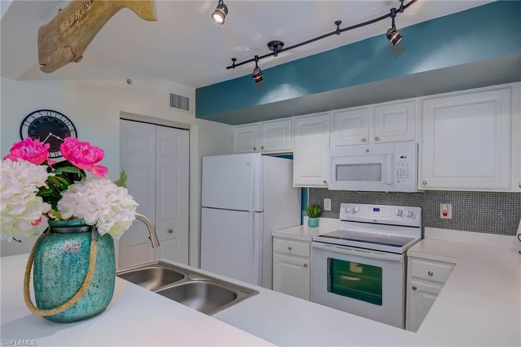 4135 Residence DR # 602, FORT MYERS FL 33901-9