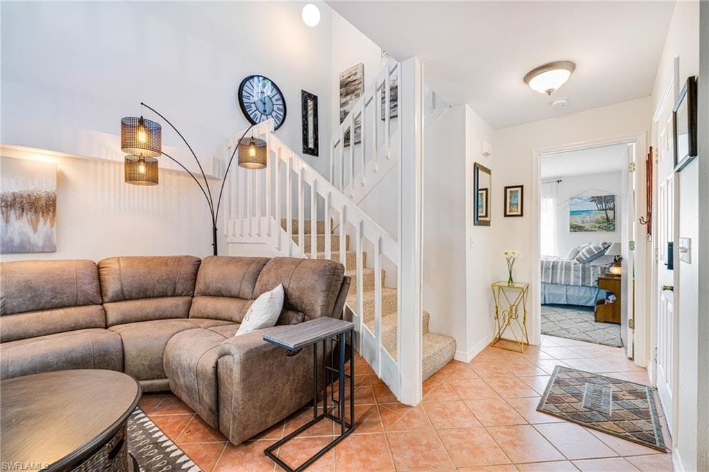 13740 Downing LN # 5, FORT MYERS FL 33919-3