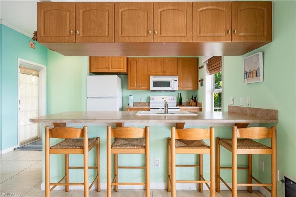 2761 Geary ST, MATLACHA FL 33993-3