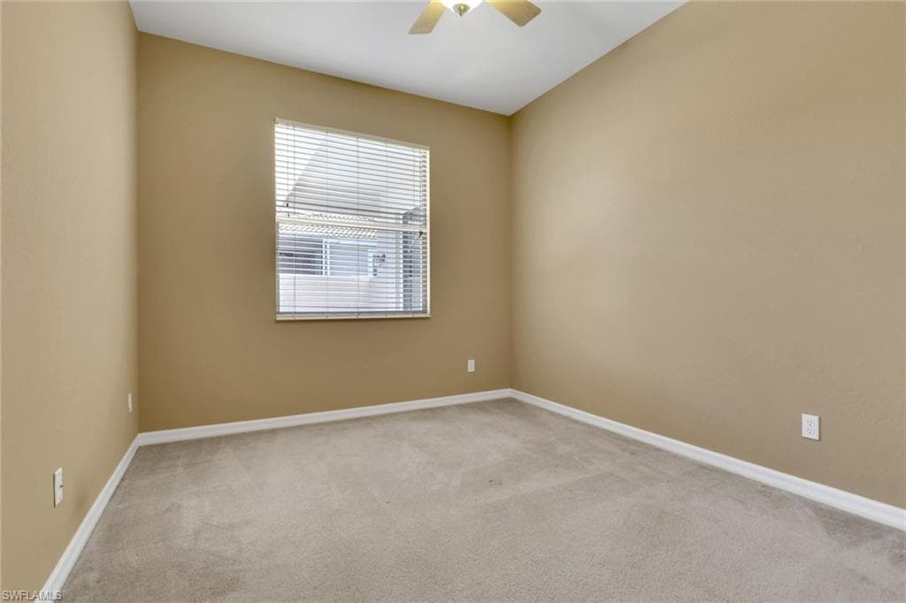 3963 Recreation LN, NAPLES FL 34116-21