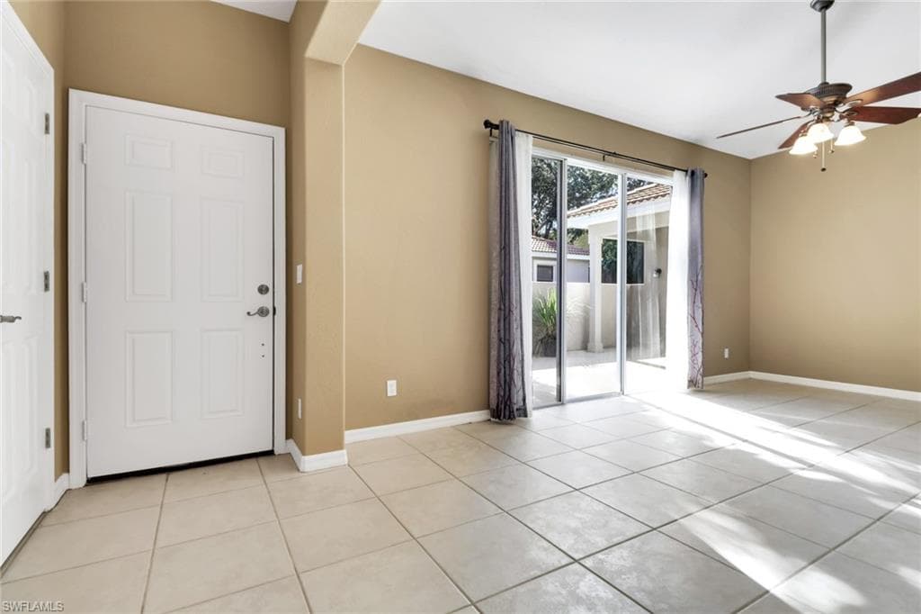 3963 Recreation LN, NAPLES FL 34116-4