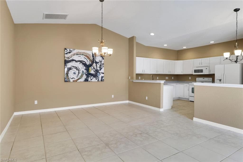 3963 Recreation LN, NAPLES FL 34116-9