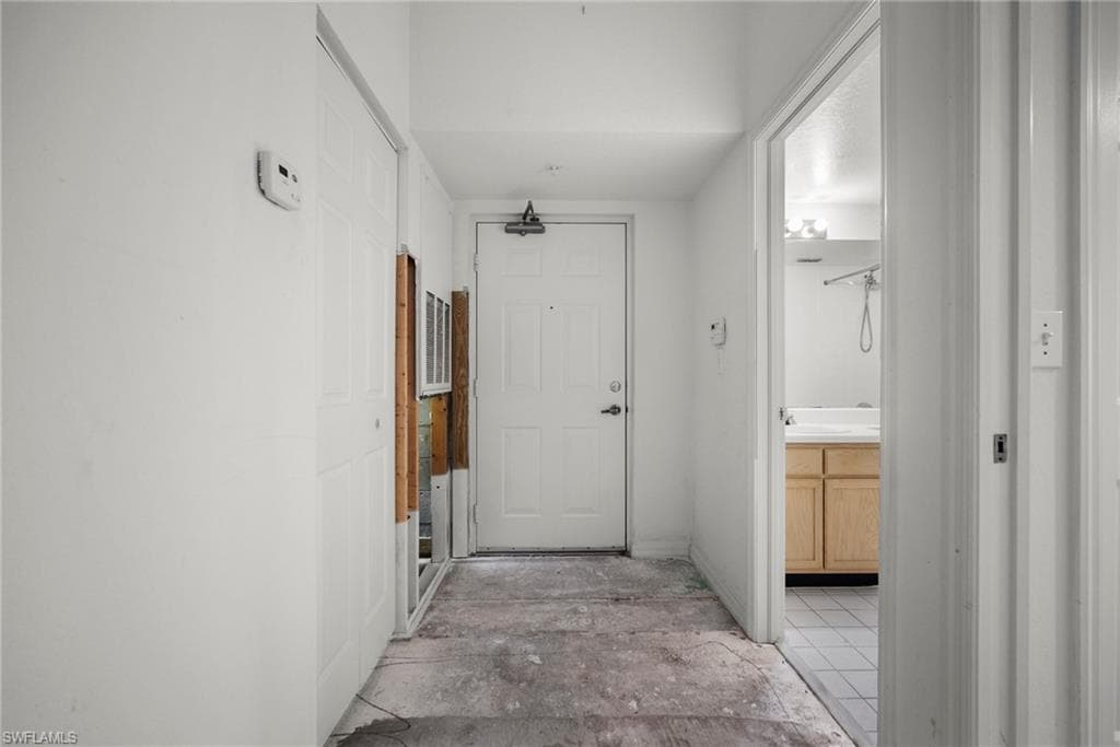 4645 Saint Croix LN # 1335, NAPLES FL 34109-2