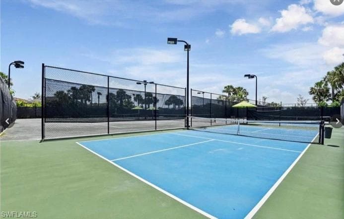 9192 Glenforest DR, NAPLES FL 34120-17