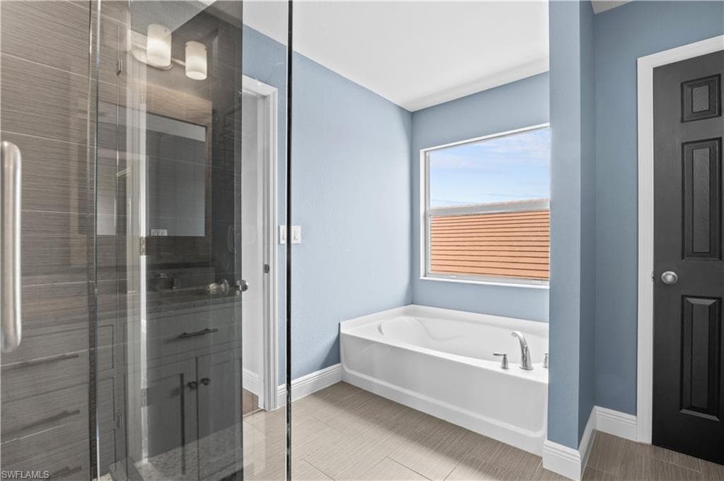 2024 Cape Heather CIR, CAPE CORAL FL 33991-16