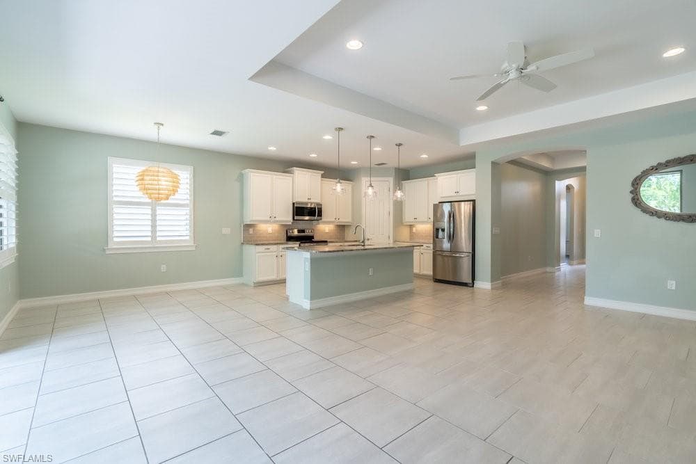 16374 Barclay CT, NAPLES FL 34110-4