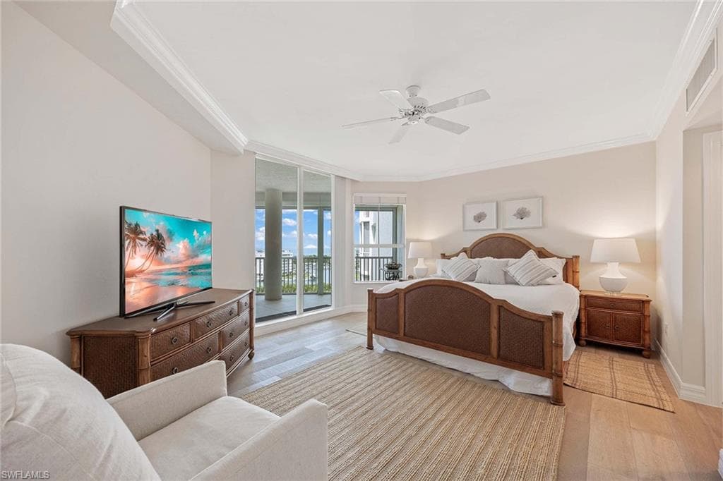 315 Dunes BLVD # 801, NAPLES FL 34110-14