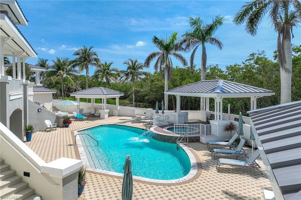 315 Dunes BLVD # 801, NAPLES FL 34110-34