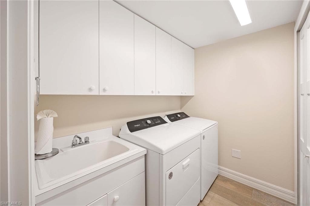 315 Dunes BLVD # 801, NAPLES FL 34110-28