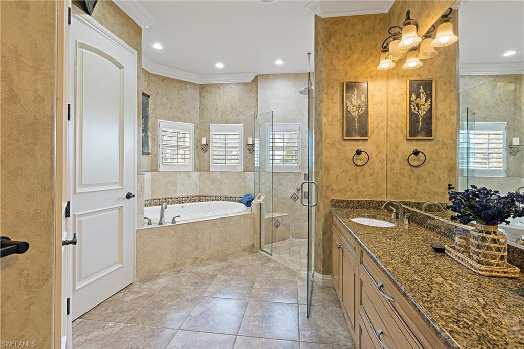 1435 Osprey AVE, NAPLES FL 34102-15