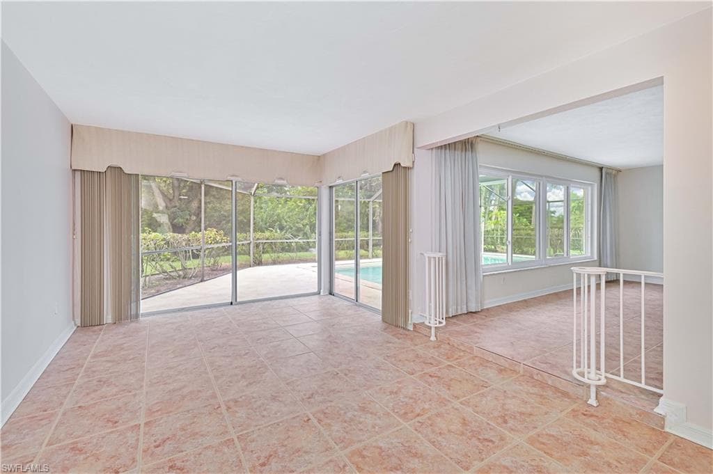 4255 Glasgow CT, NORTH FORT MYERS FL 33903-12