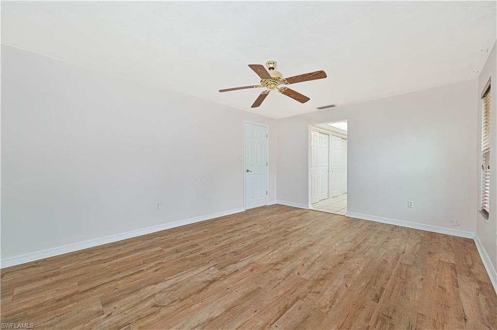 4255 Glasgow CT, NORTH FORT MYERS FL 33903-14