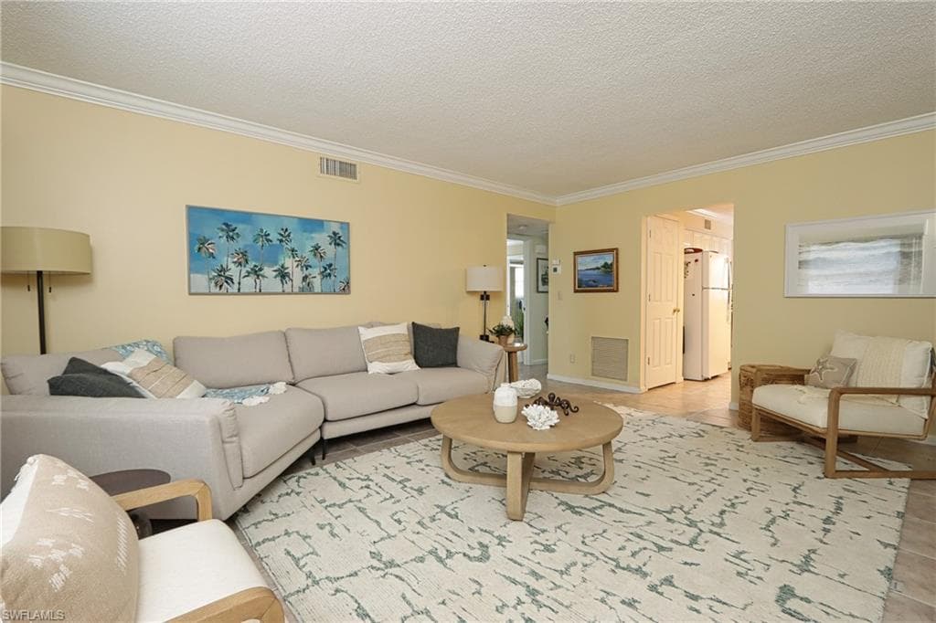 940 3rd ST S # 101, NAPLES FL 34102-14