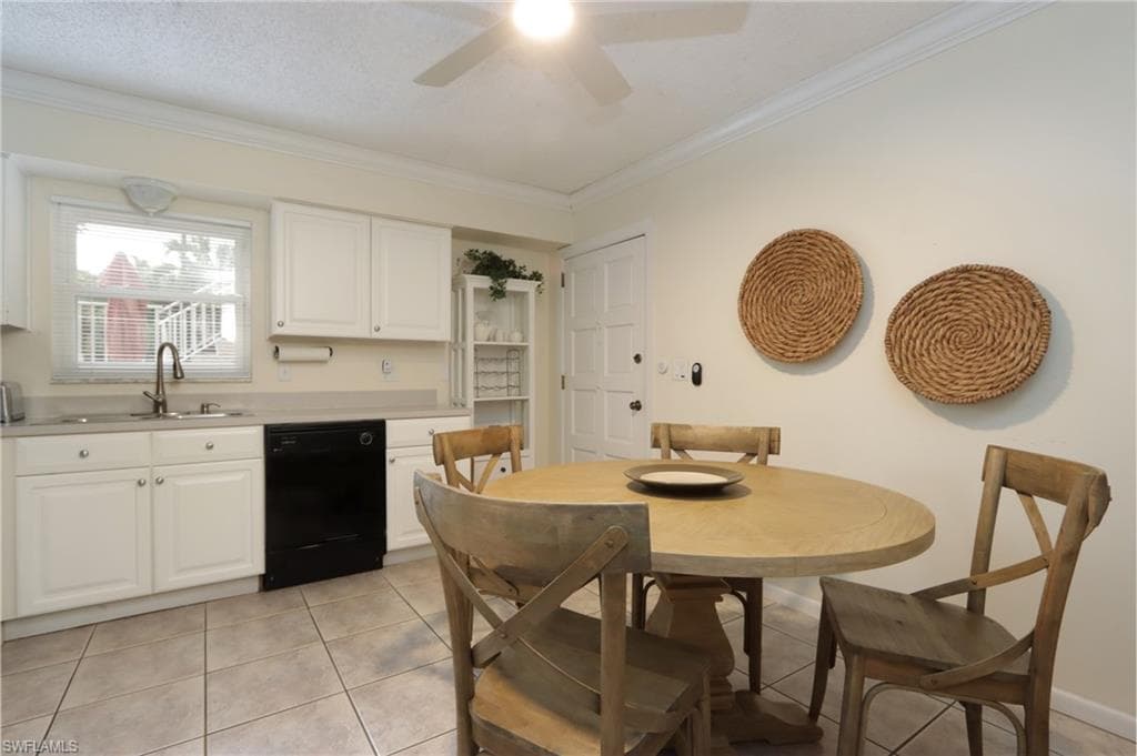 940 3rd ST S # 101, NAPLES FL 34102-10