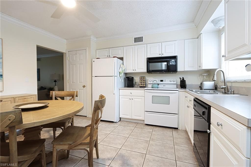 940 3rd ST S # 101, NAPLES FL 34102-6