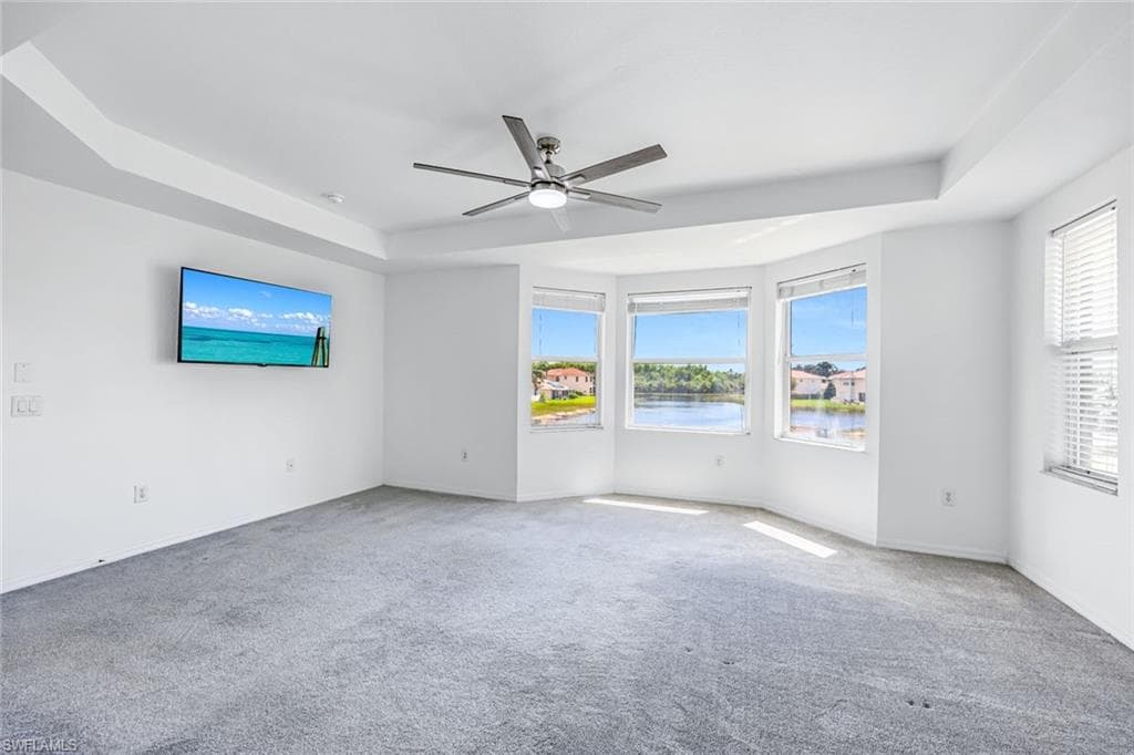 9820 Springlake CIR, ESTERO FL 33928-16