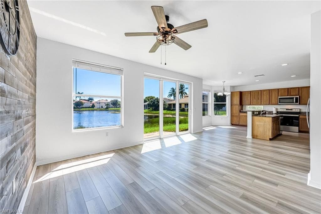 9820 Springlake CIR, ESTERO FL 33928-8