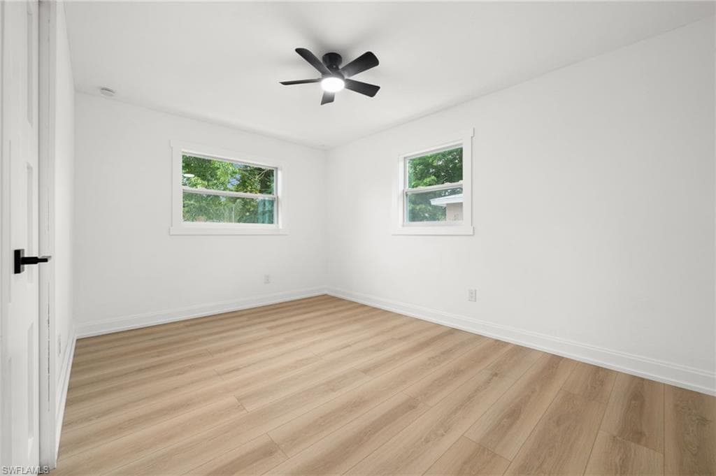 5329 Trammell ST, NAPLES FL 34113-14