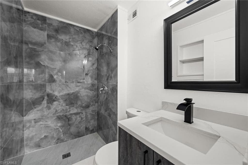 5329 Trammell ST, NAPLES FL 34113-18