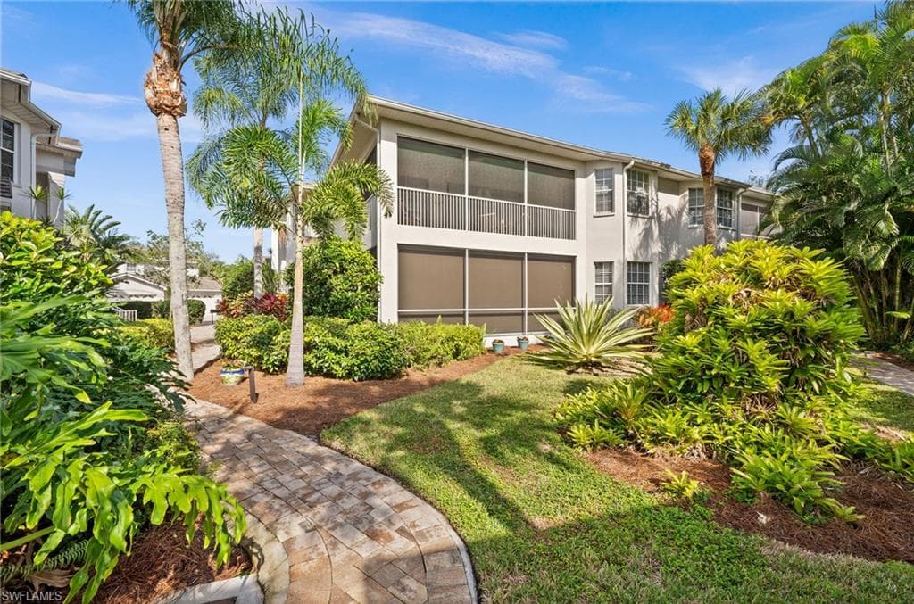 5010 Marina Cove DR # 4, NAPLES FL 34112-31