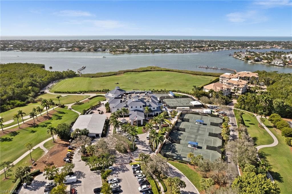 5010 Marina Cove DR # 4, NAPLES FL 34112-33