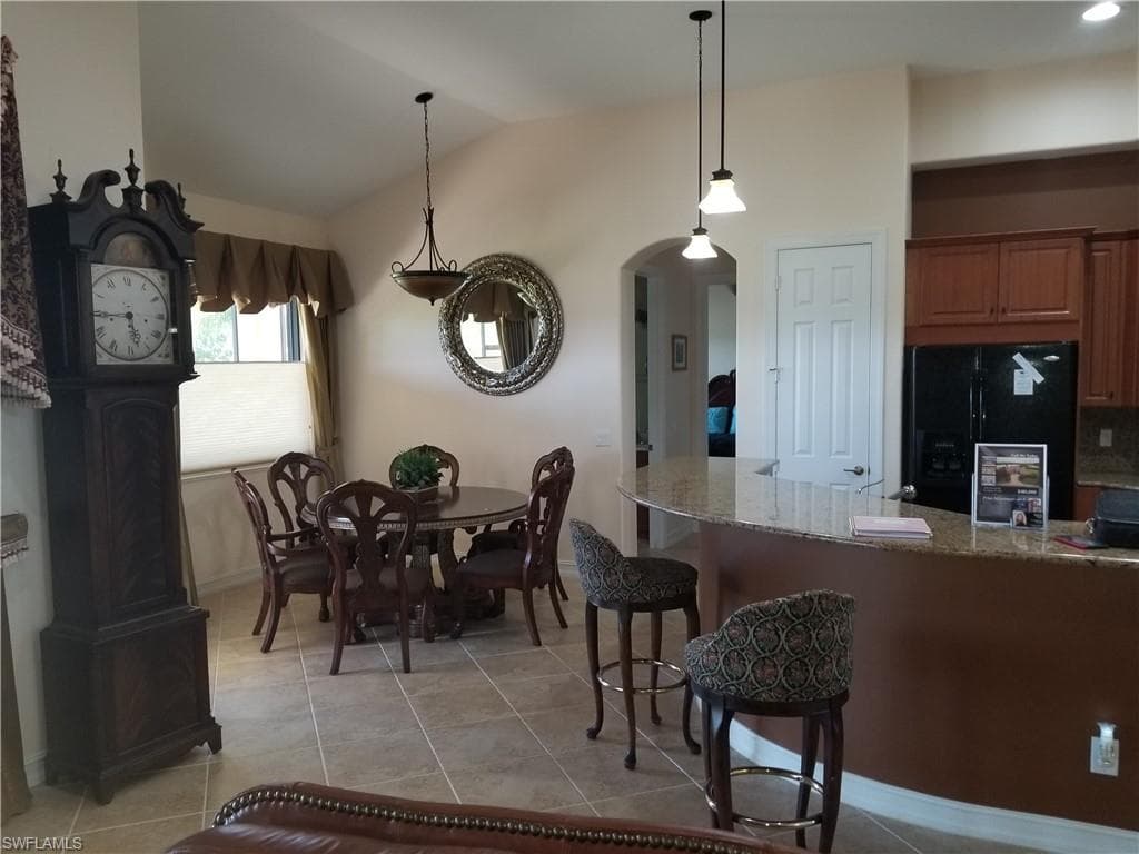 12501 Fairmont DR, FORT MYERS FL 33913-5