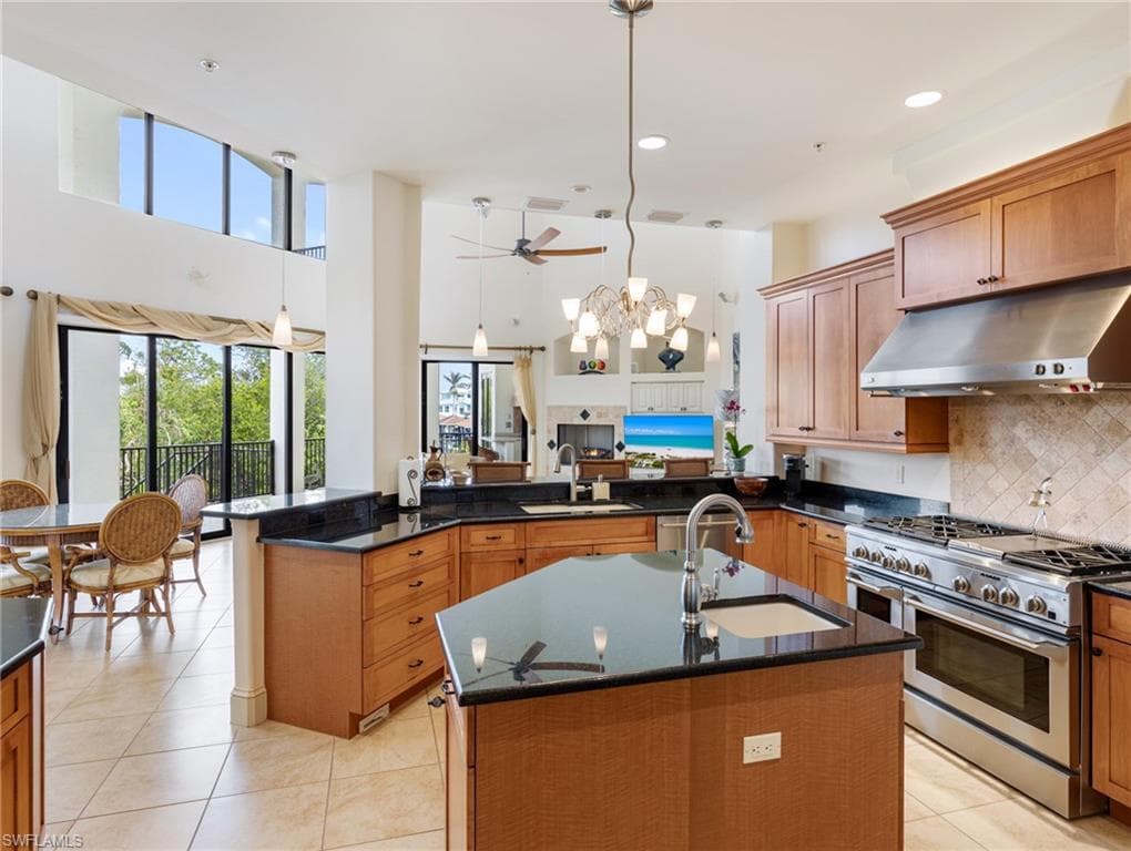 13510 Sherrill Point CT, FORT MYERS FL 33908-11