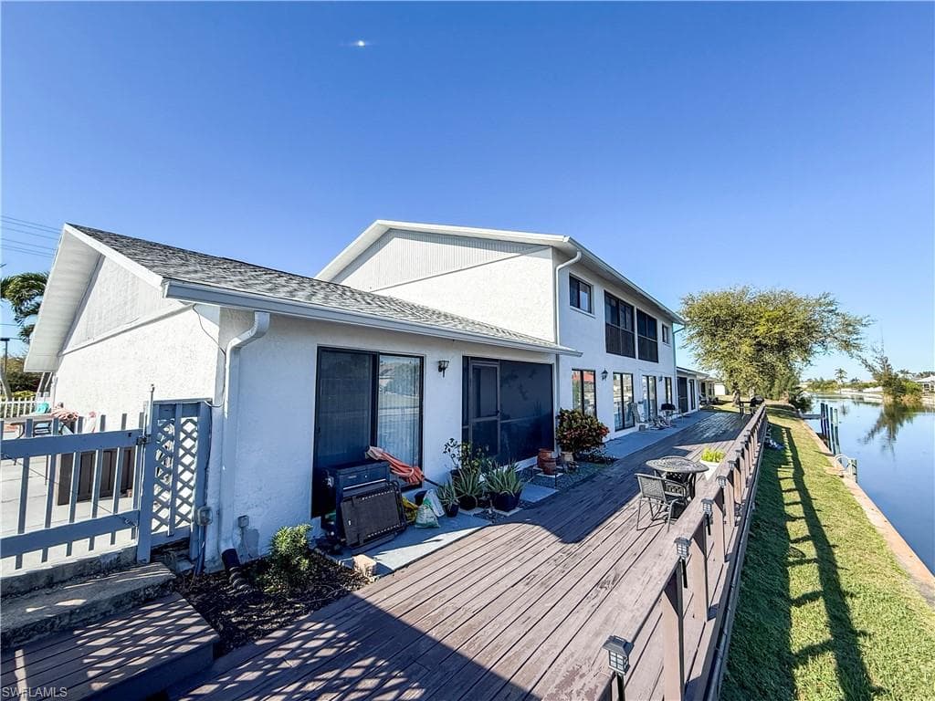 1141 Gleason PKWY # 206, CAPE CORAL FL 33914-24