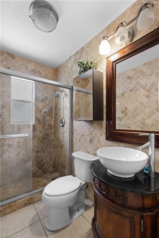 3506 Caloosa ST, NAPLES FL 34112-12