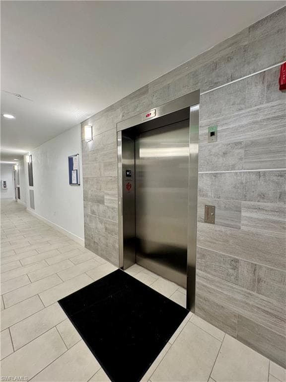 15901 Royal Pointe LN # 405, FORT MYERS FL 33908-14