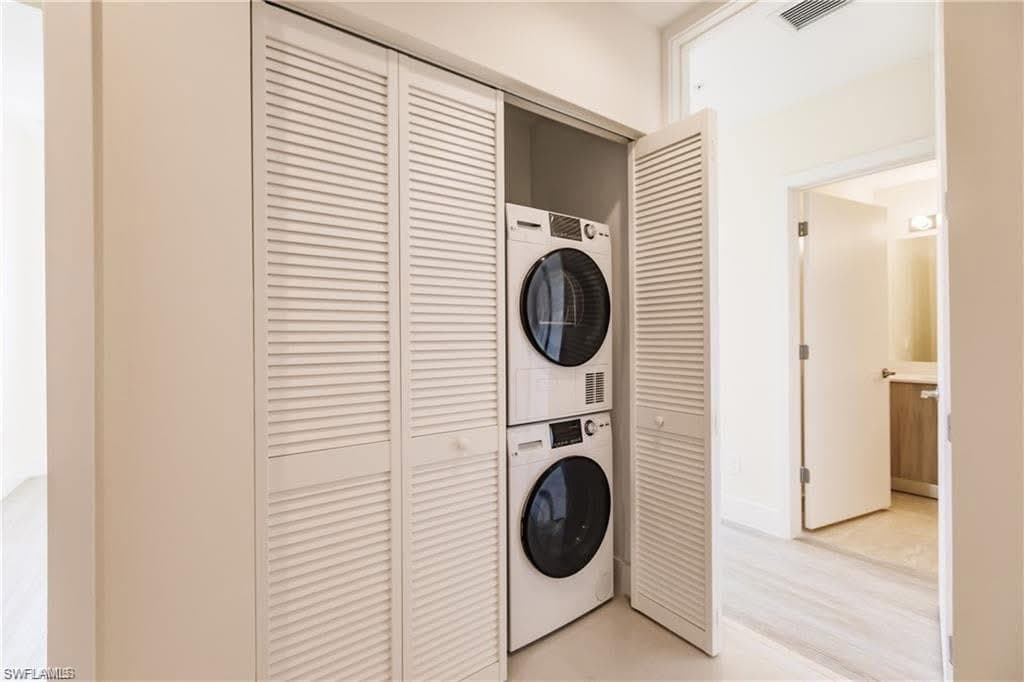 15901 Royal Pointe LN # 405, FORT MYERS FL 33908-10