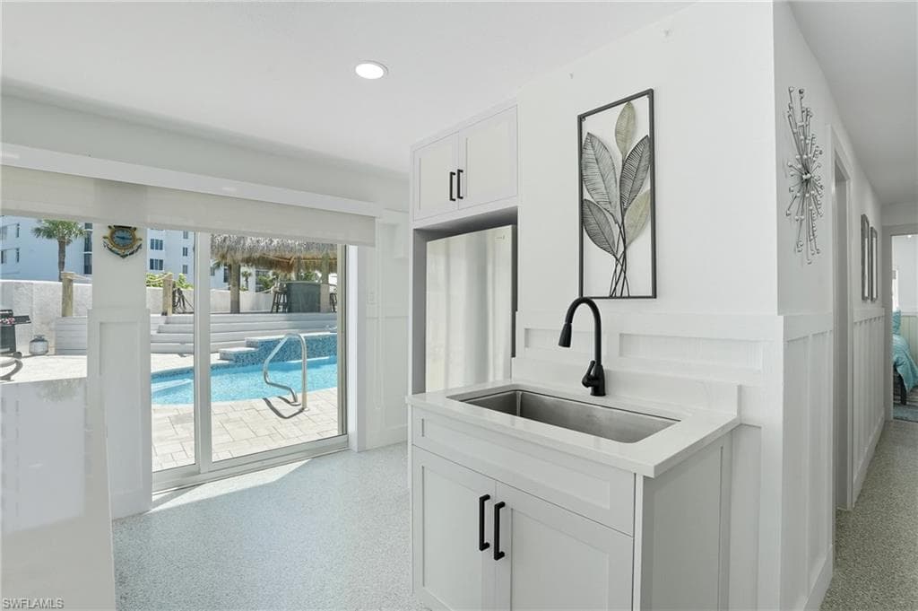 190 Bayview AVE, FORT MYERS BEACH FL 33931-9