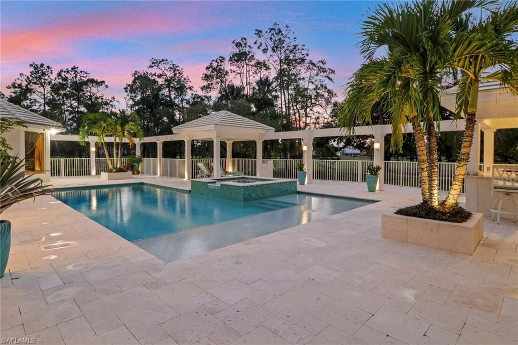 13101 Pond Apple DR E, NAPLES FL 34119-27