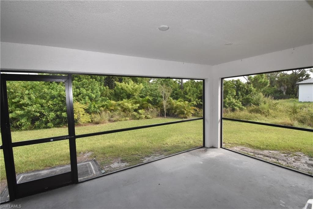 152 Red Cedar Park, ROTONDA WEST FL 33947-9