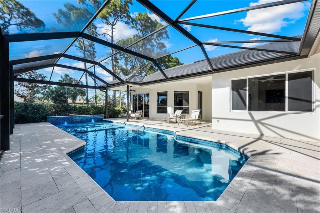 237 Charleston CT, NAPLES FL 34110-27