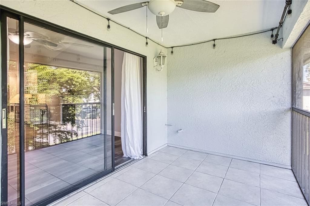 17452 Woodland TRCE # F, FORT MYERS FL 33908-23