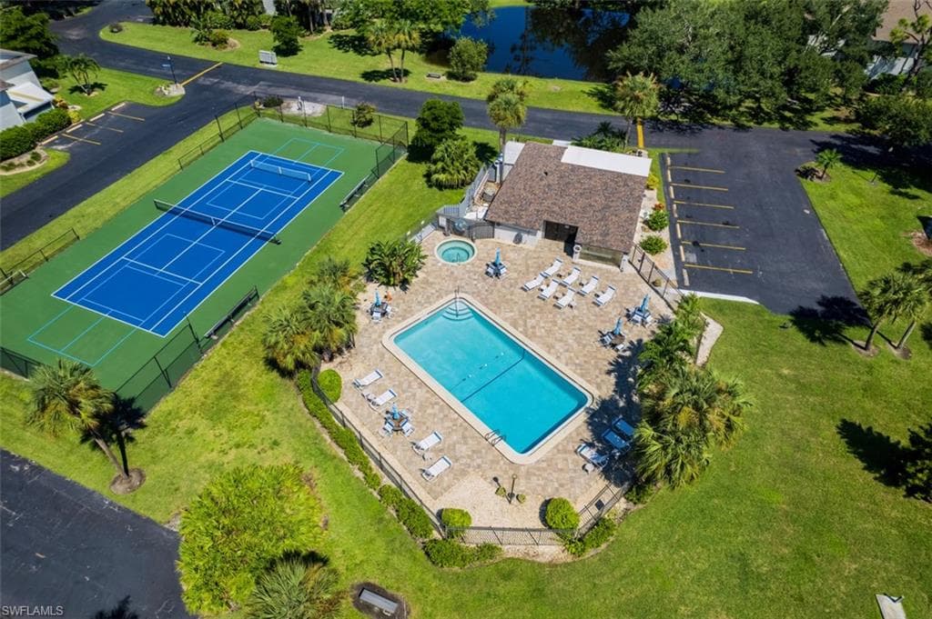 17452 Woodland TRCE # F, FORT MYERS FL 33908-9