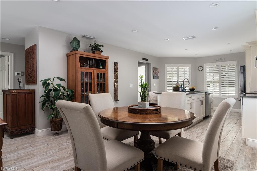 830 Meadowland DR # A, NAPLES FL 34108-3