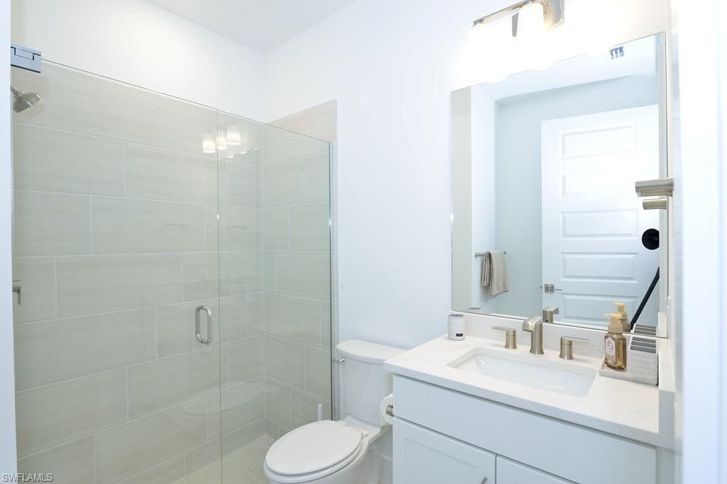 1904 Sierra CT, NAPLES FL 34120-11