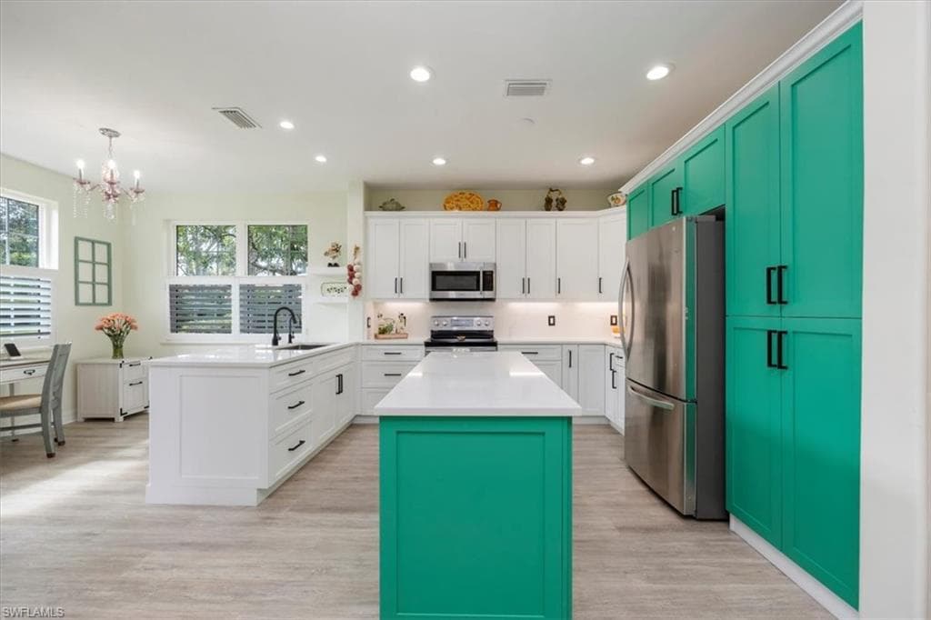 8315 Big Acorn CIR # 902, NAPLES FL 34119-6